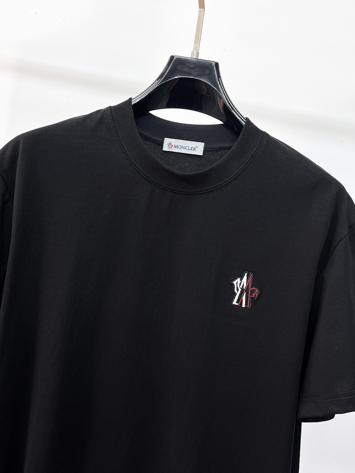 short sleeves